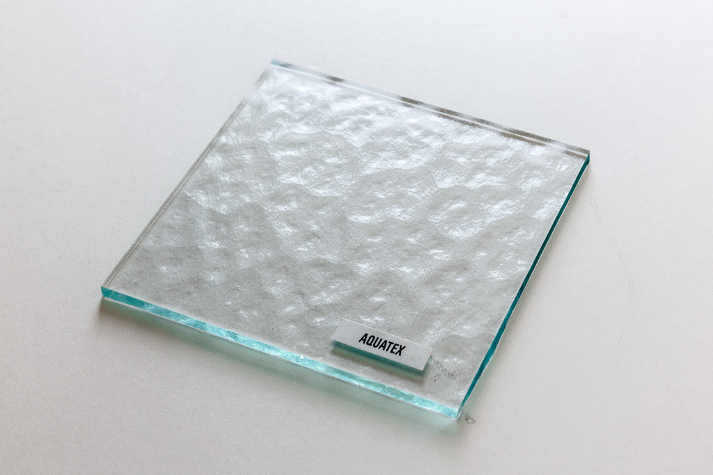 Стекло полимерный материал. Полимерные стекла. Полимерно-стеклянные. Стеклянный полимер. Литое полимерное стекло.